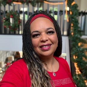 Meet your Posher, Karuana